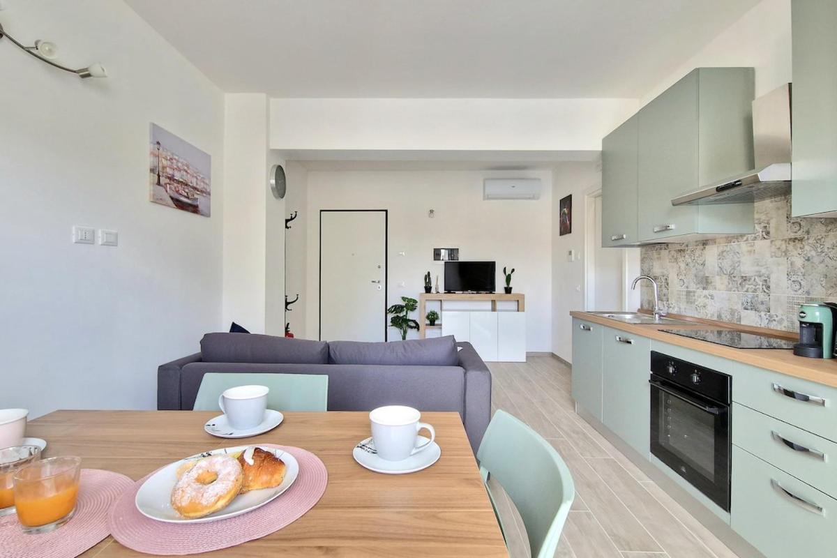 Appartamento Centro Piazza Wi-fi Ac Balcony Design By We Host