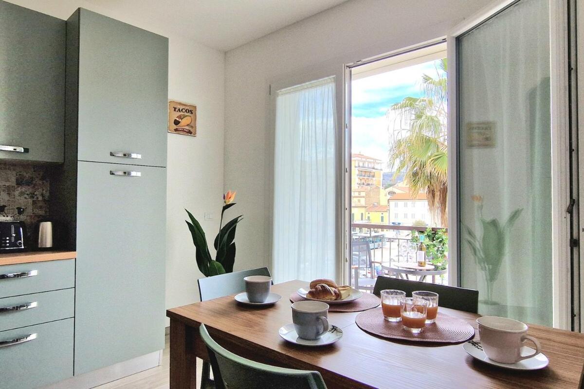 Centro Piazza Wi-fi Ac Balcony Design By We Host * San Benedetto del Tronto