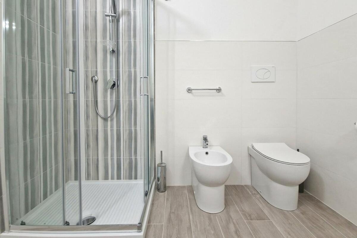 Appartamento Centro Piazza Wi-fi Ac Balcony Design By We Host